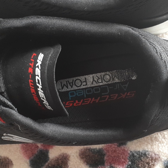Sketchers Air Cooled Memory Foam Running Shoes - Picture 7 of 9